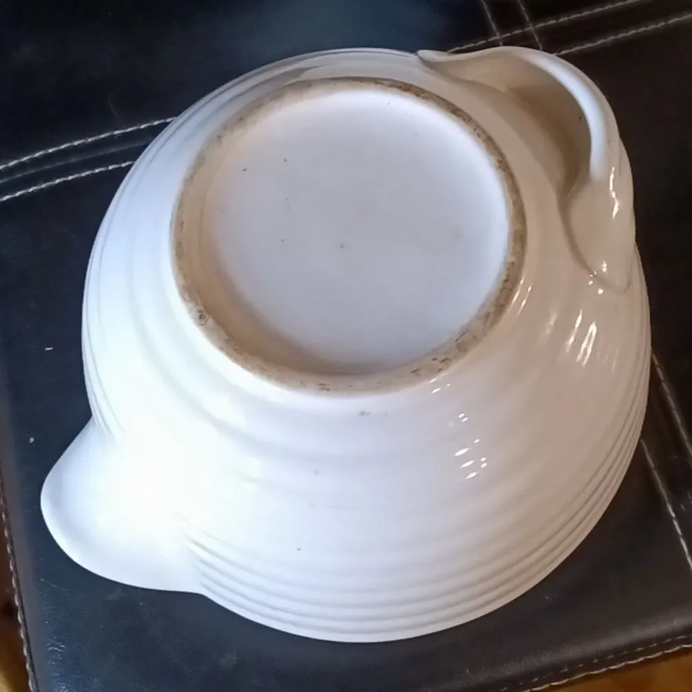 Vintage 50's Milk White Ringware Mixing Bowl with Pouring Spout and Handle